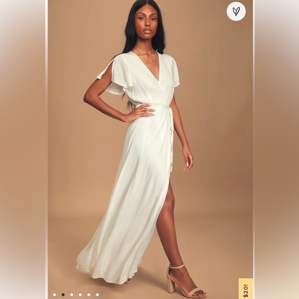 BNWT Lulu’s White Wrap Maxi - Picture 2 of 4